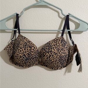Victoria's Secret Leopard Print Bra with Black Straps Super push up